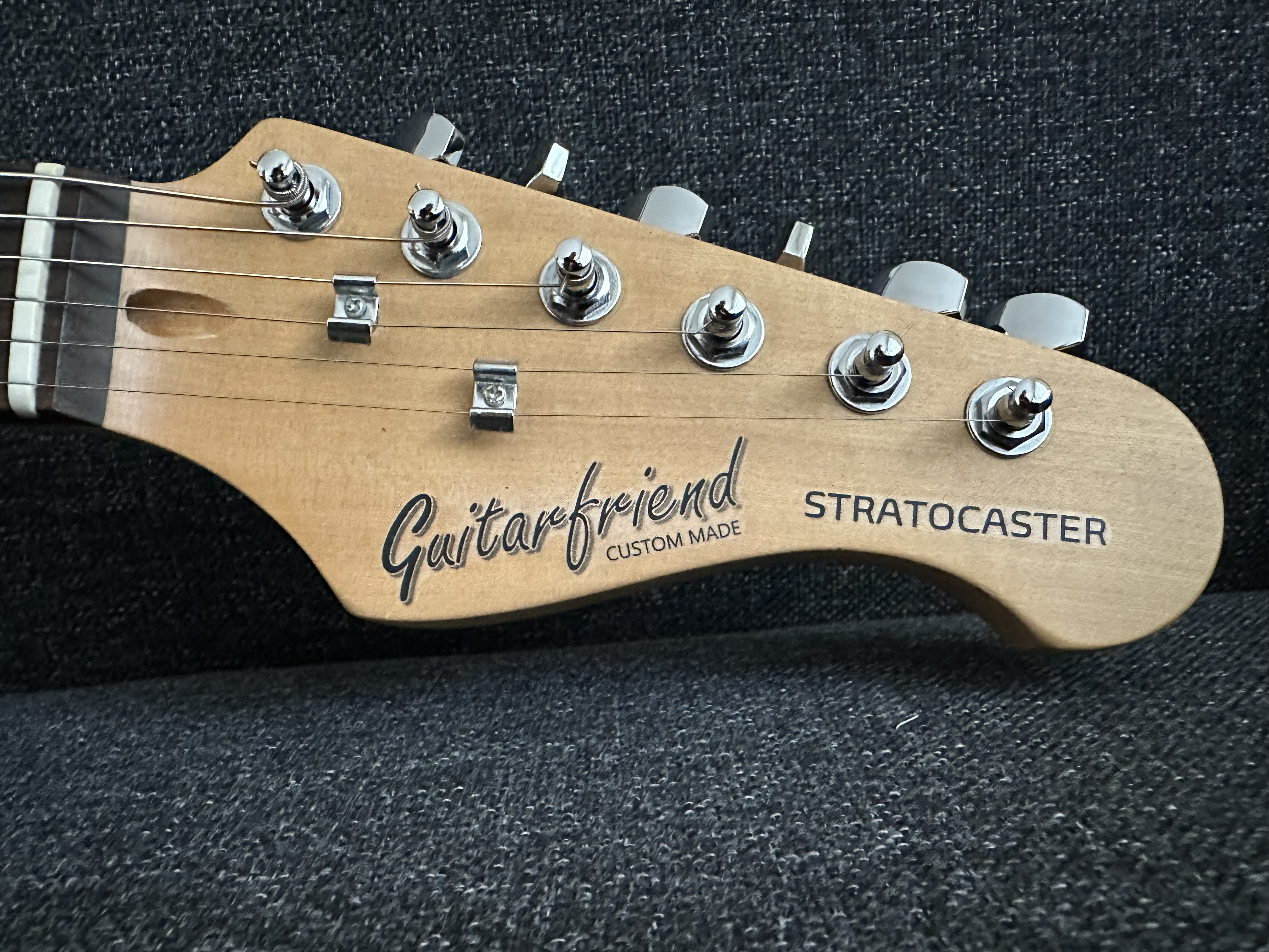 Punkrock Strat by Guitarfriend